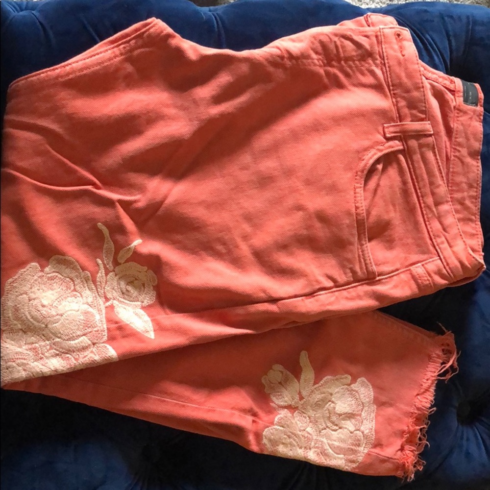 ZARA ORANGE JEANS WITH FLOWERS EMBROIDERED